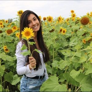 Meet your Posher, Sonia